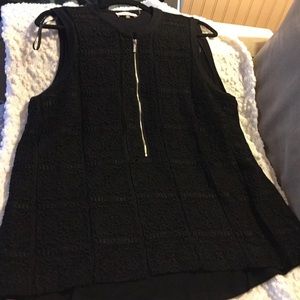 Calvin Klein Sleeveless lace black shirt w/zipper